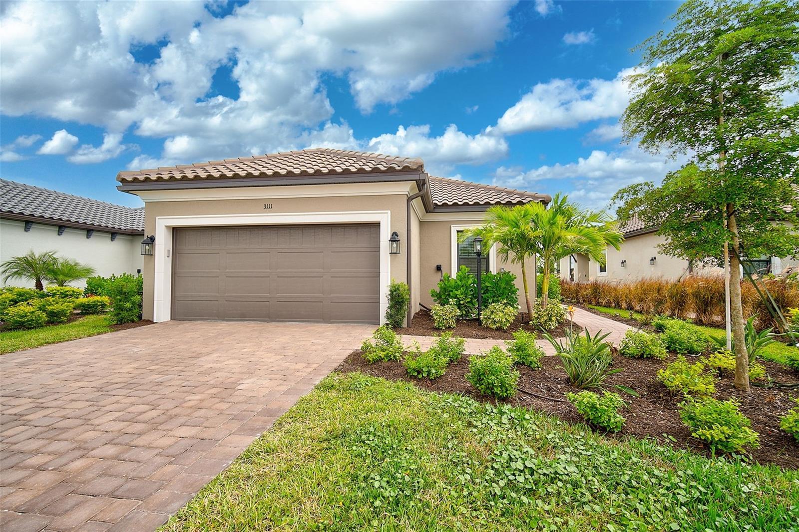 Property Photo:  3111 Veneto Court  FL 34211 