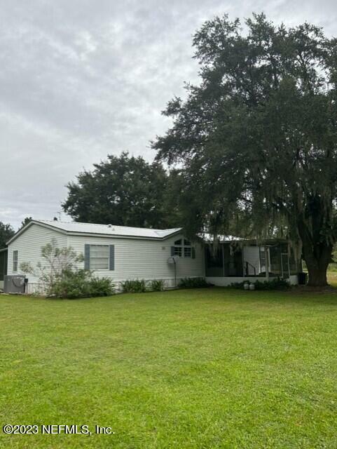 Property Photo:  100 Rosie Lane  FL 32131 