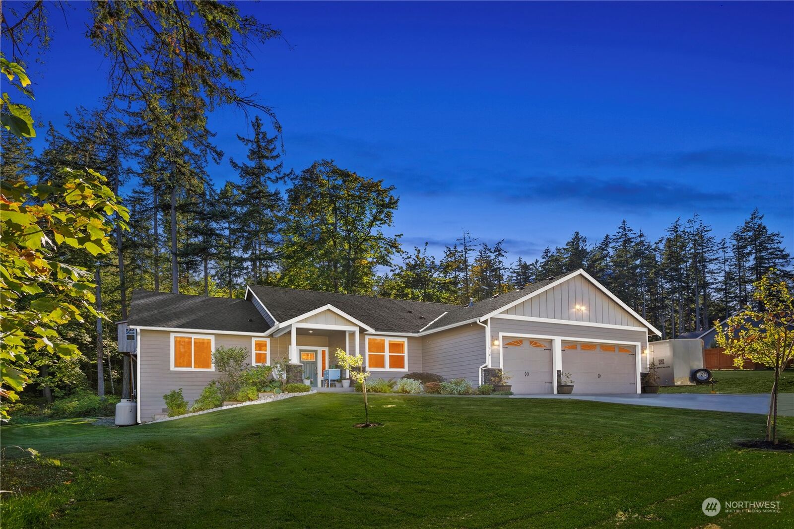 Property Photo:  538  Konnerup Court  WA 98282 