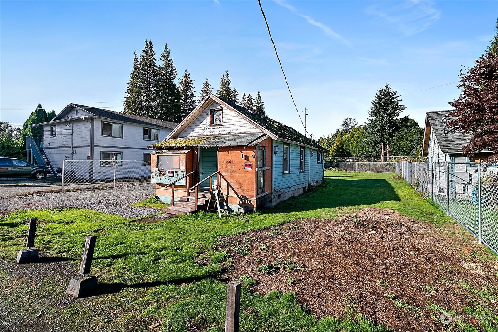 Property Photo: 614 McKinnon Avenue WA 98390