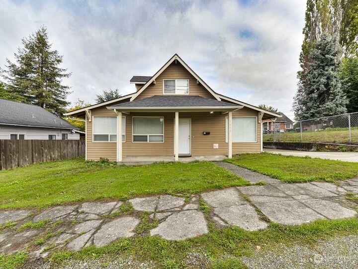 Property Photo: 1839 E Fairbanks Street WA 98404