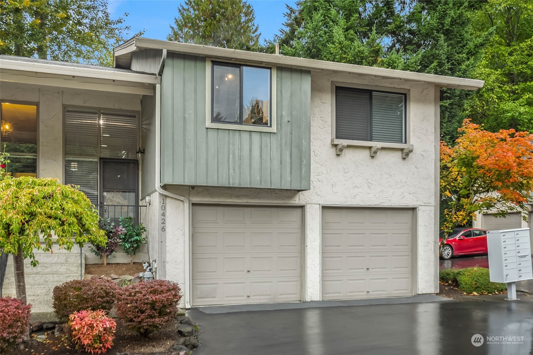 Property Photo:  10426 NE 115th Place  WA 98033 