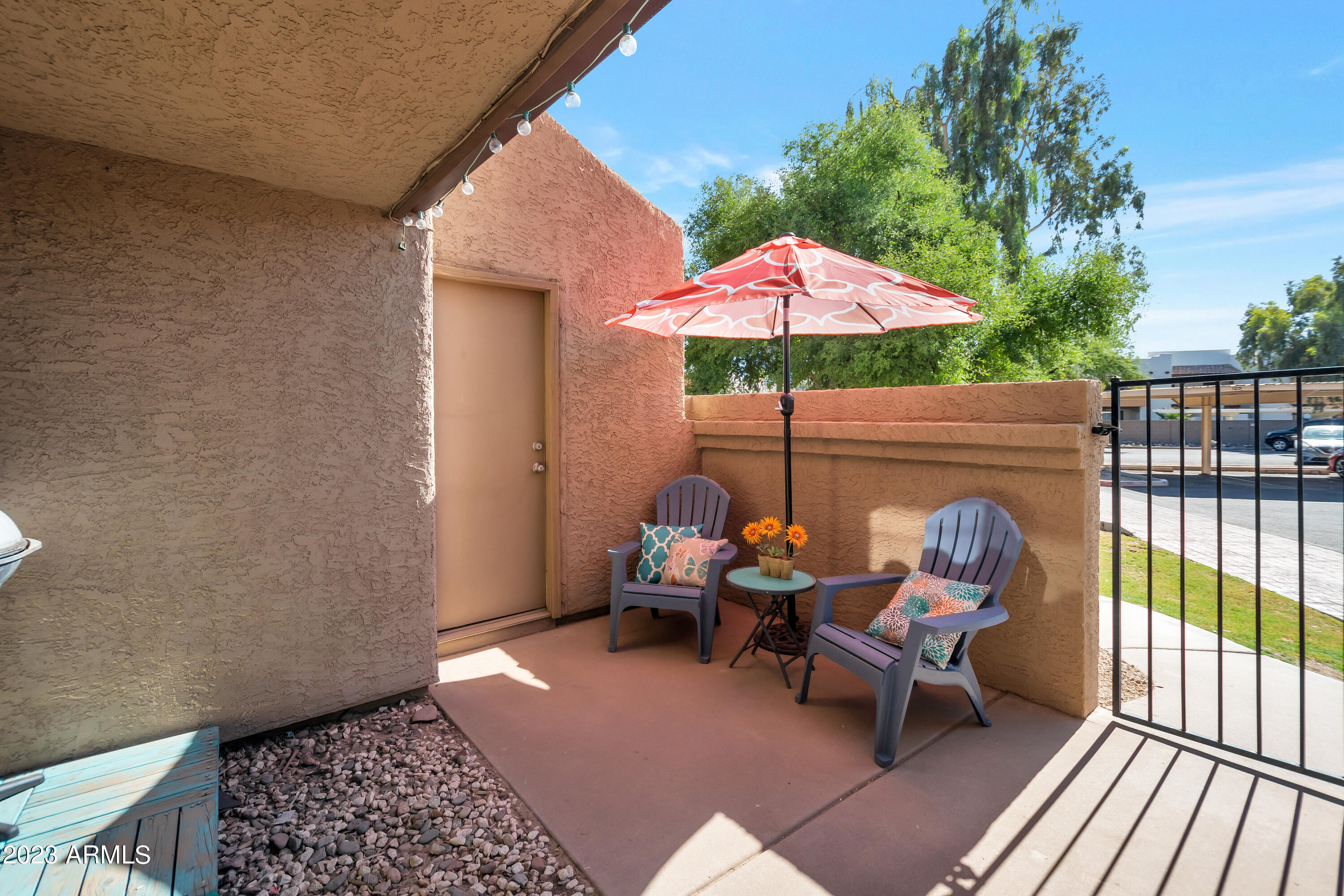 Property Photo: 700 E Mesquite Circle AZ 85288
