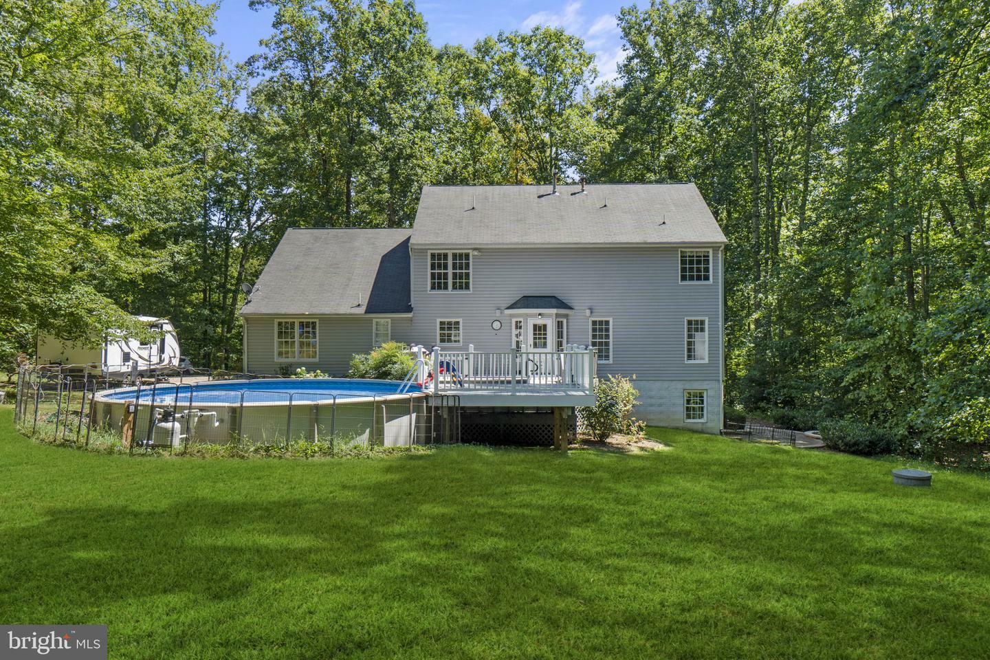Property Photo: 100 Mountain Laurel Court VA 22406