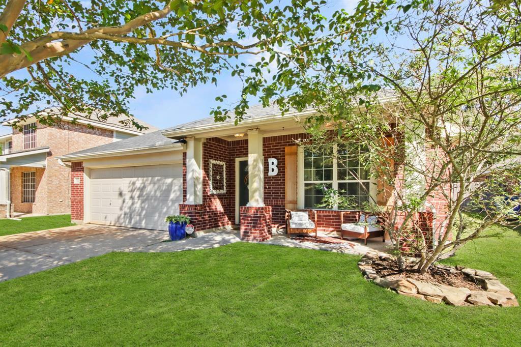 Property Photo: 18922 Squirrel Oaks Drive TX 77355