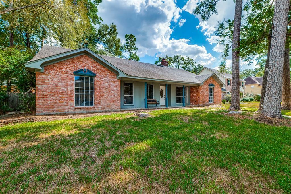 Property Photo:  1107 Lodgehill Lane  TX 77090 