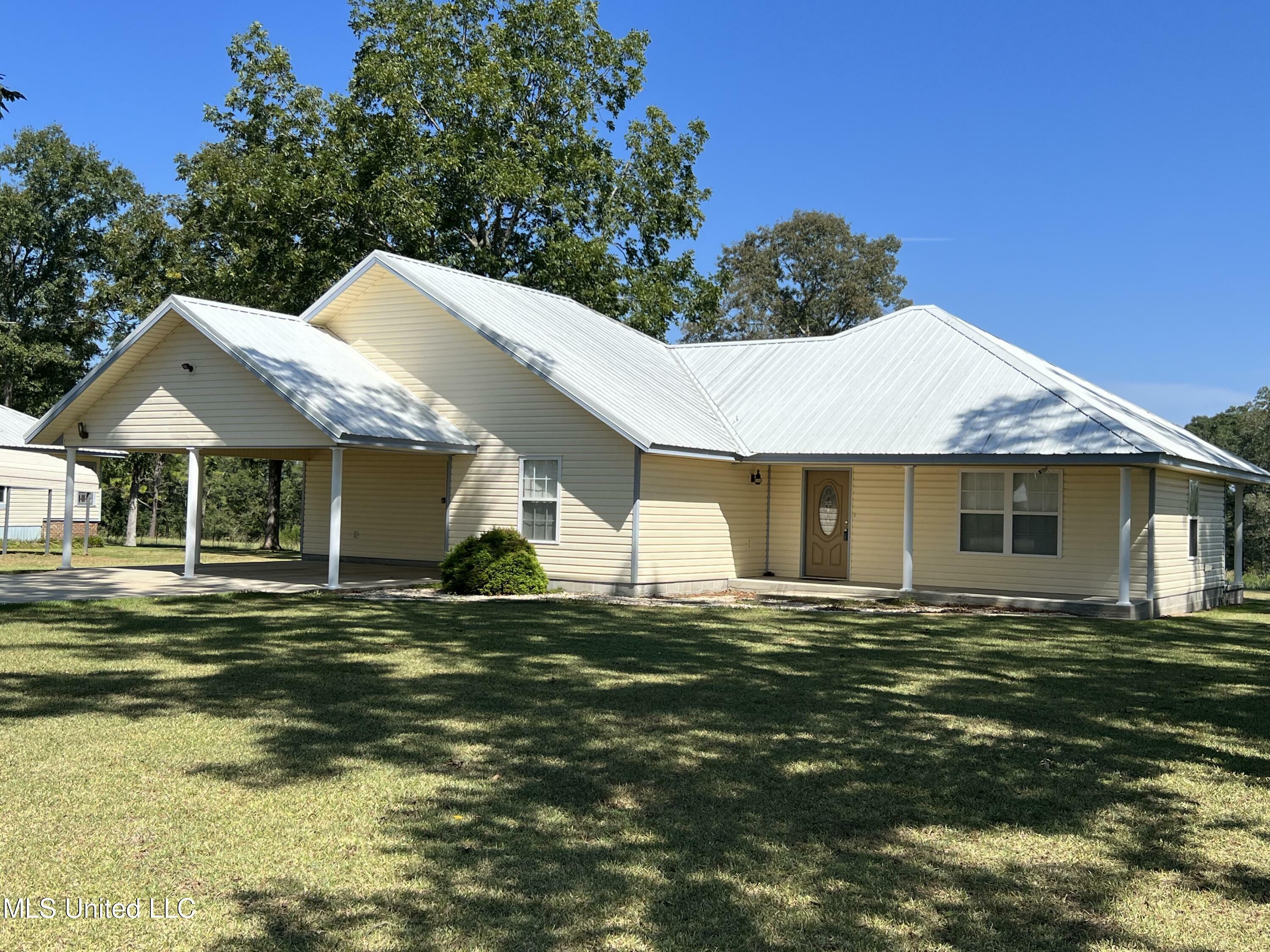 Property Photo:  13230 Highway 26  MS 39452 