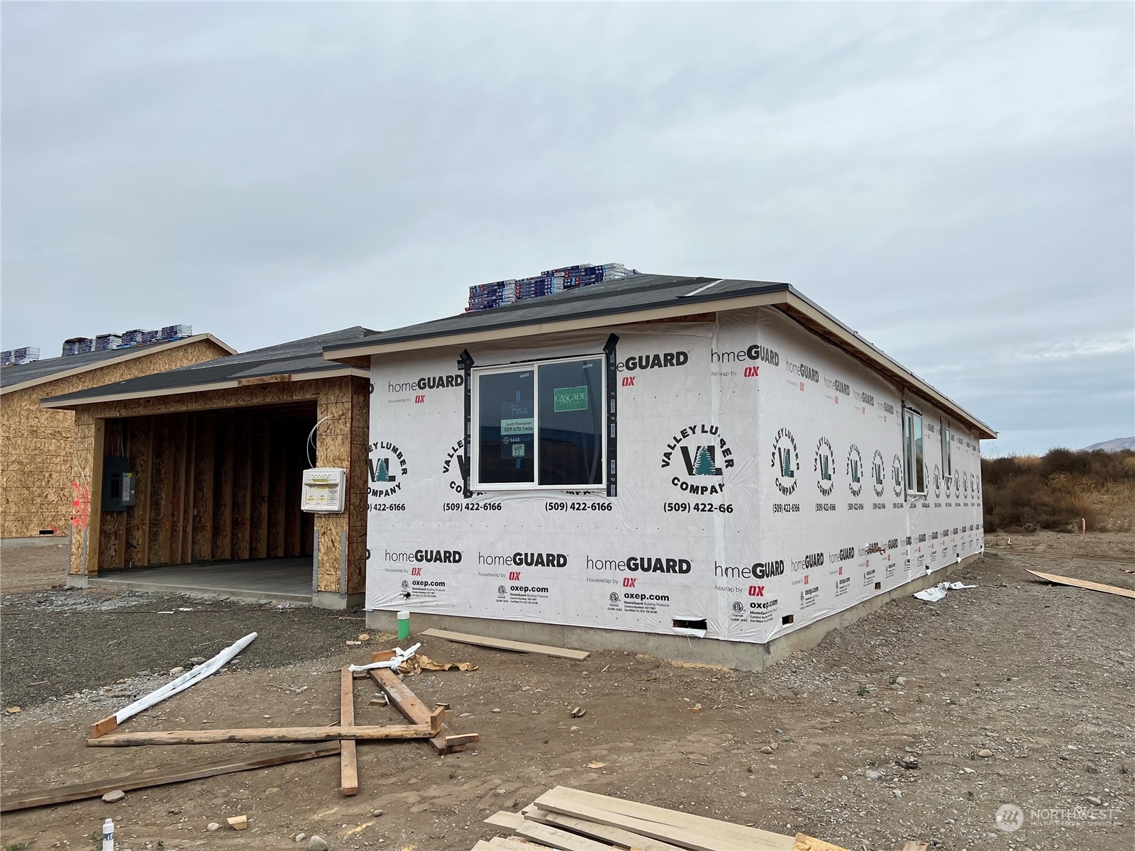 Property Photo: 2387 SE 3rd Street WA 98802