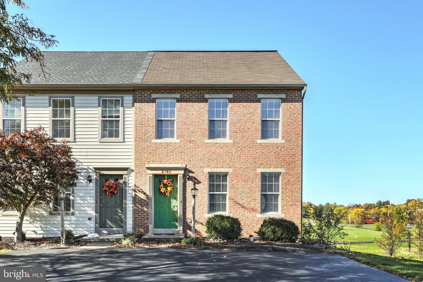 Property Photo:  2749 Woodmont Drive  PA 17404 