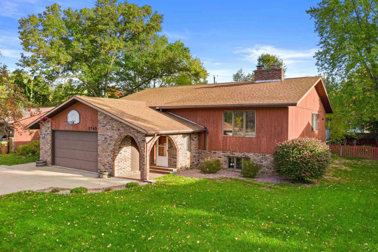 Property Photo:  3740 Robert Street  WI 54481 