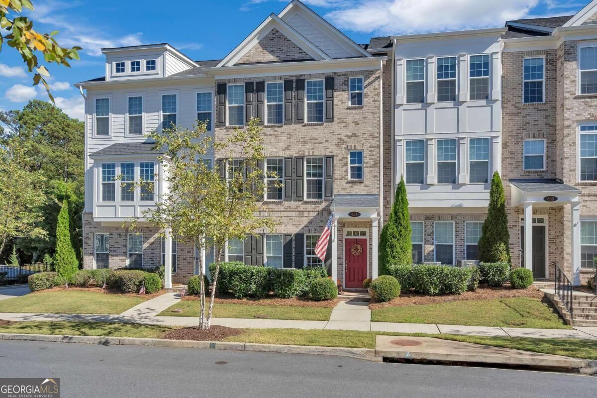 Property Photo: 657 Hanlon Way GA 30009