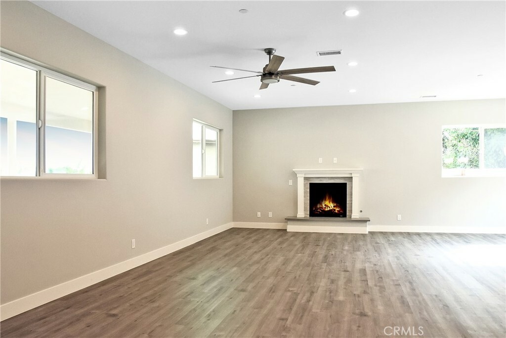 Property Photo:  604 University Drive  CA 93436 