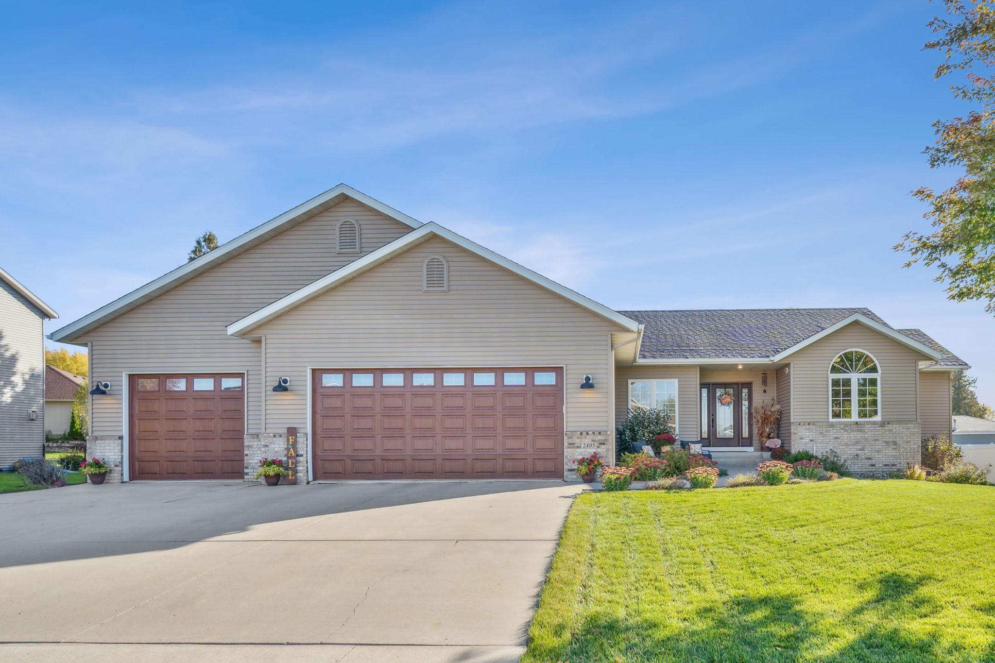 Property Photo:  2405 Watertower Lane  MN 55060 