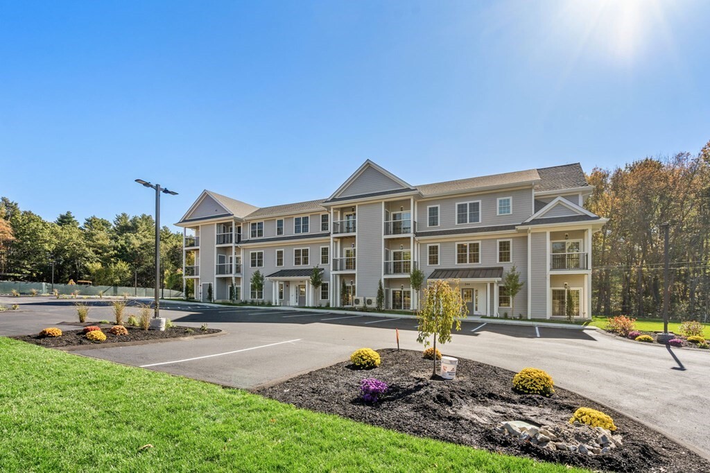 Property Photo: 244 Main 105 MA 02054