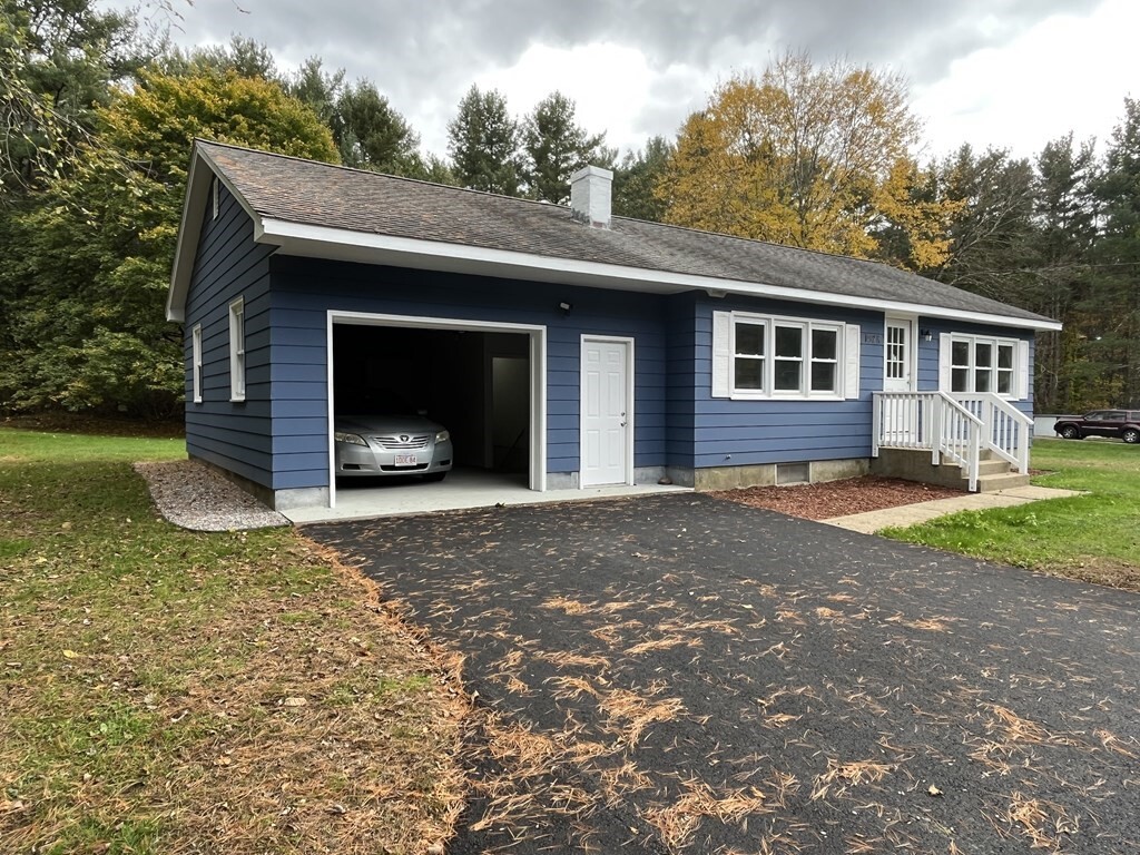 Property Photo:  1926 Barre Rd  MA 01031 
