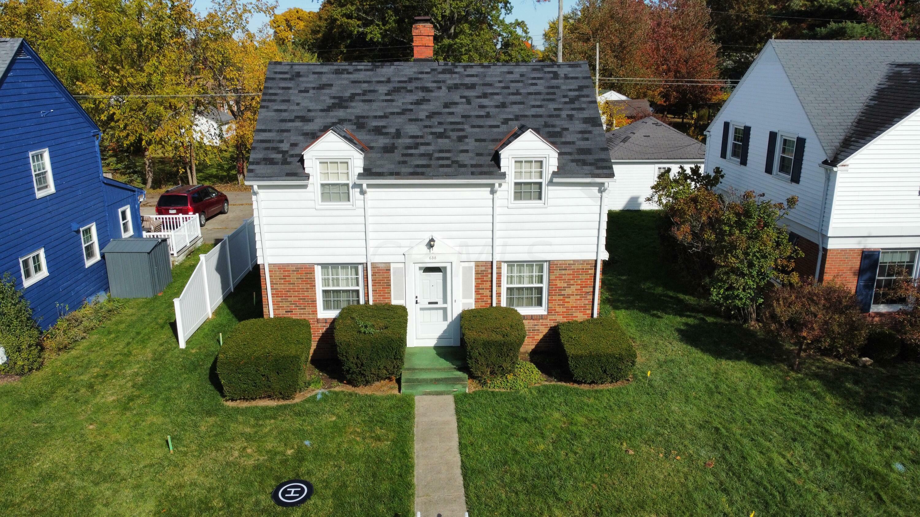 Property Photo: 638 Coleman Road OH 44903