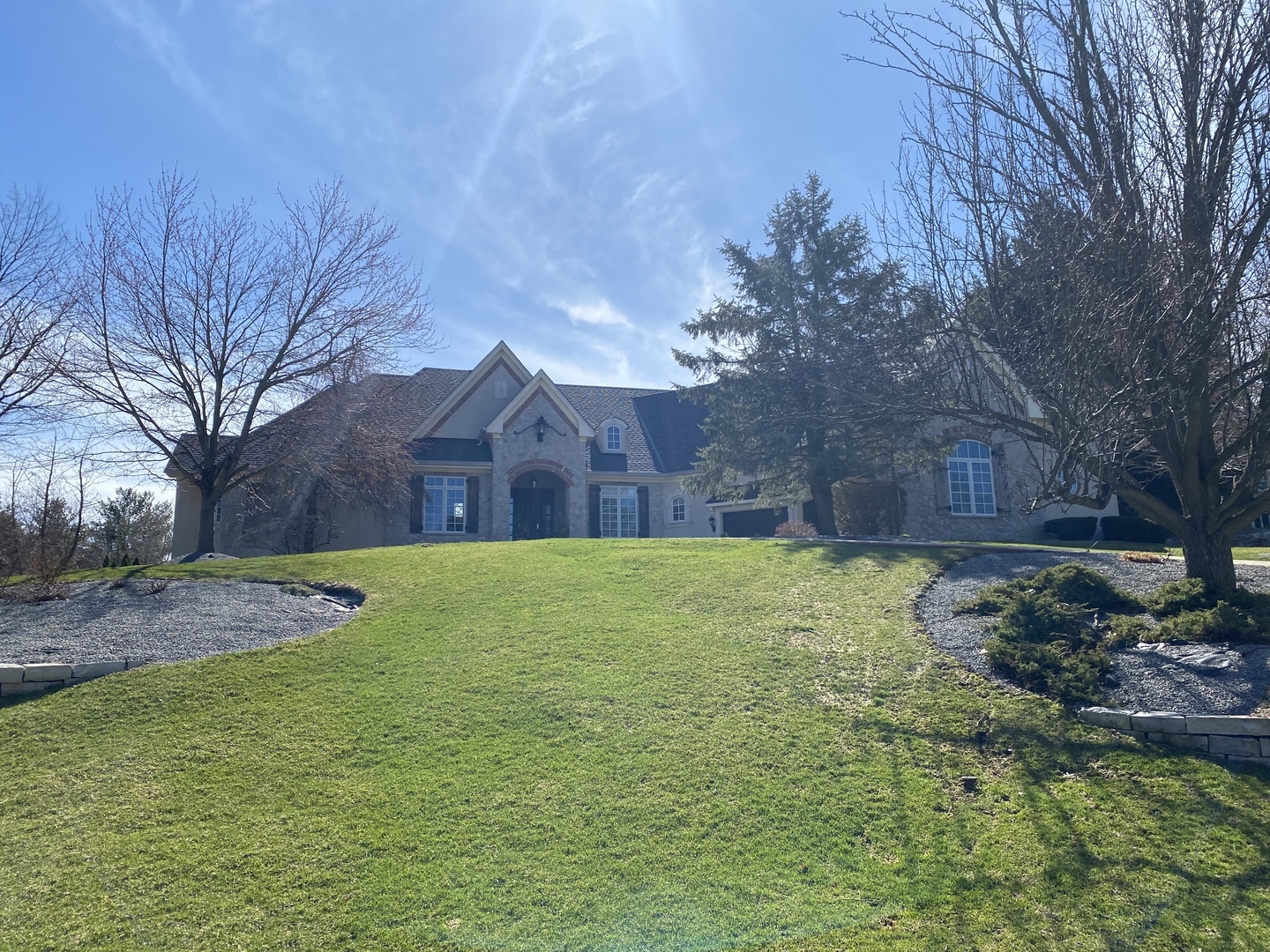 Property Photo: 1350 Galloway Drive IL 60098