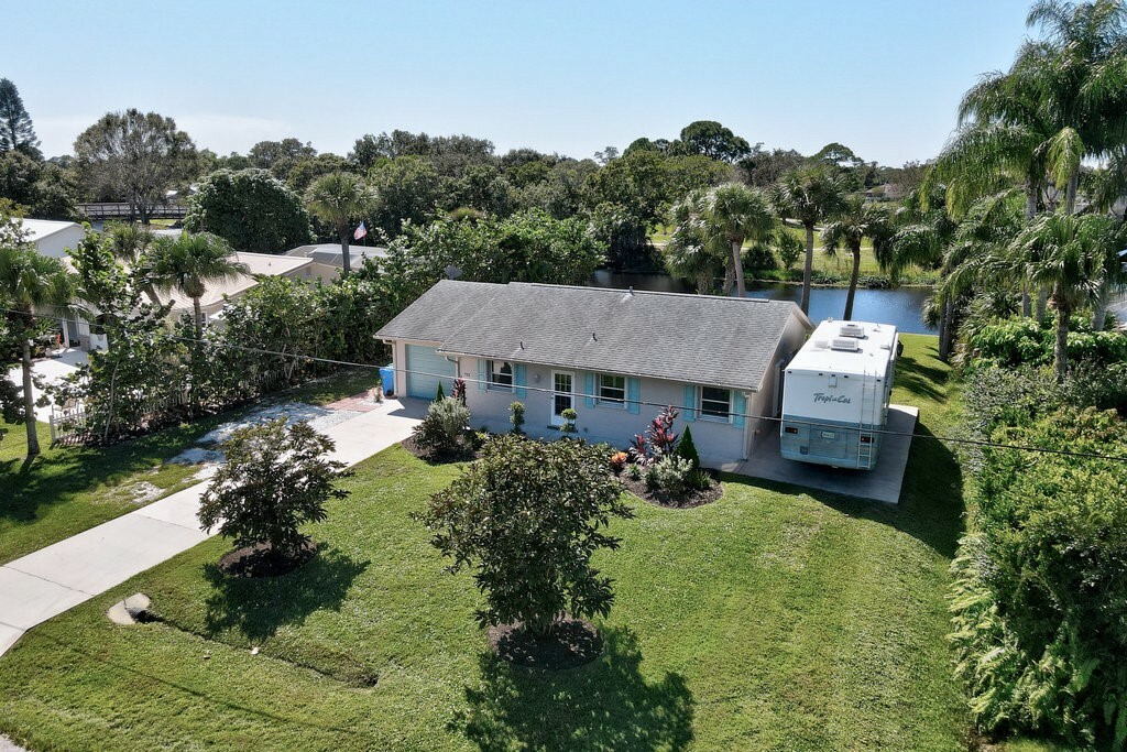 Property Photo:  753 Wimbrow Drive  FL 32958 