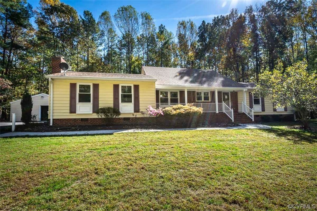 Property Photo:  13071 Beaver Glen Drive  VA 23005 