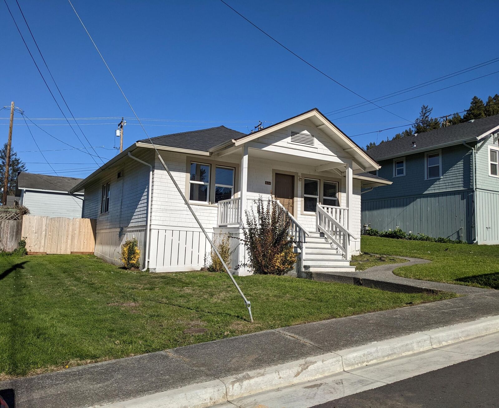 Property Photo:  684 5th Street  CA 95565 