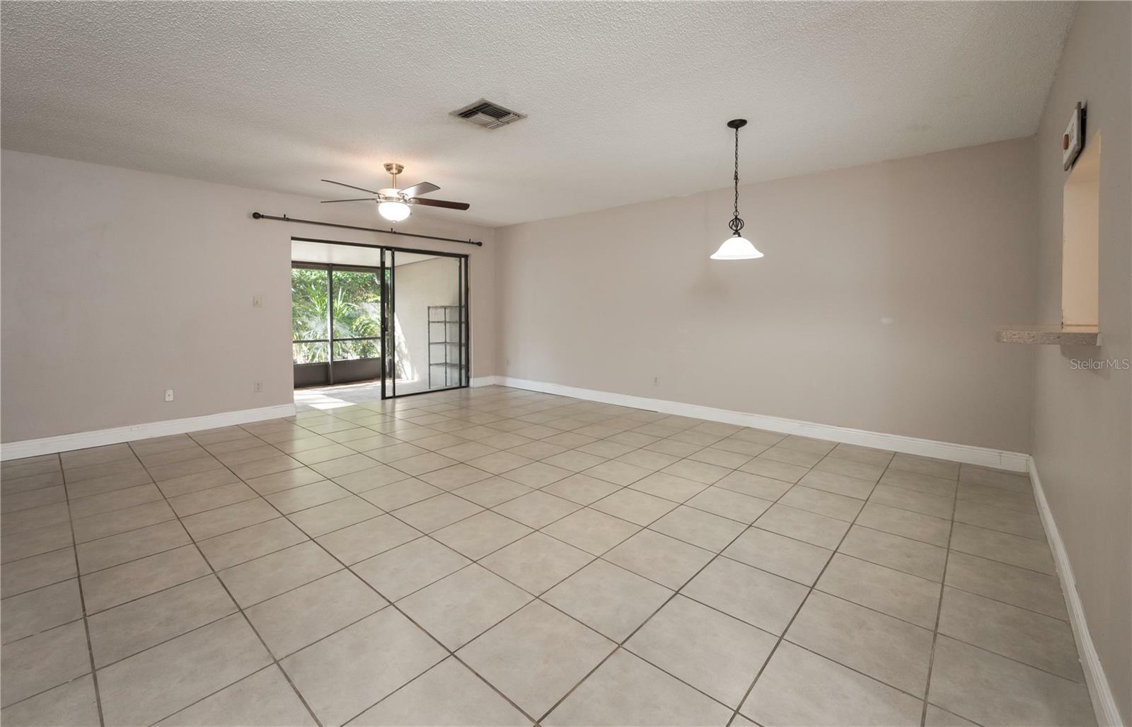 Property Photo: 418 Club Drive FL 32708