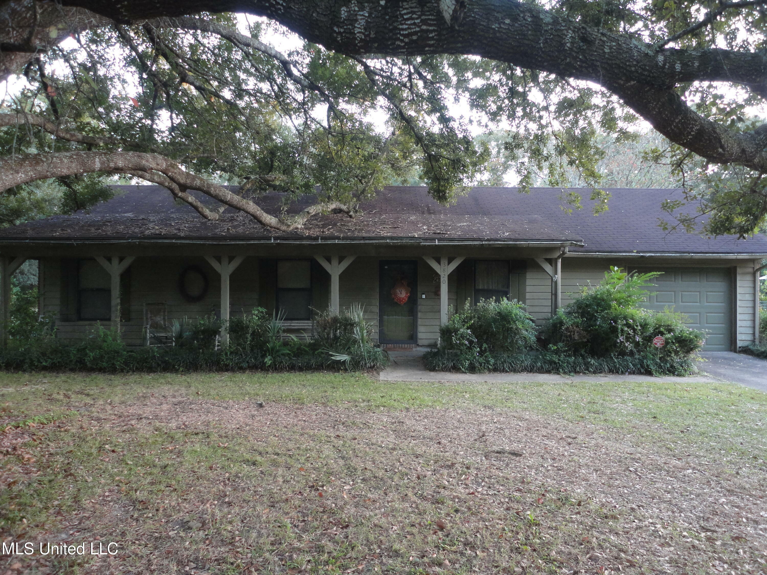 Property Photo:  3820 Wildwood Road  MS 39562 