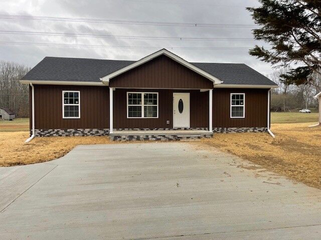 Property Photo:  901 Turkey Creek Rd  TN 37388 