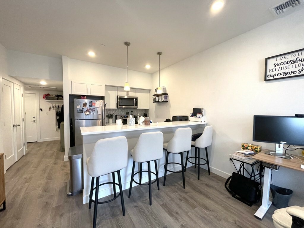Property Photo: 302 Broadway 205 MA 02149