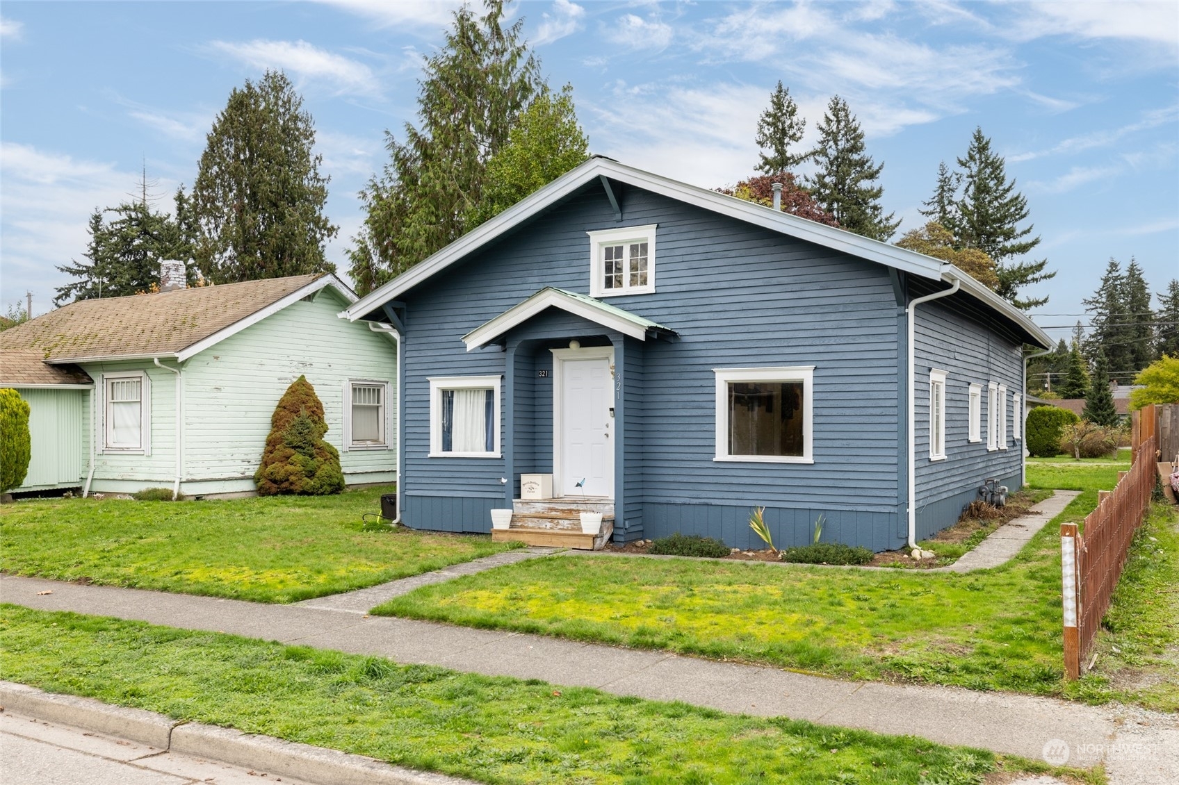 Property Photo:  321 S Olympic Avenue  WA 98223 