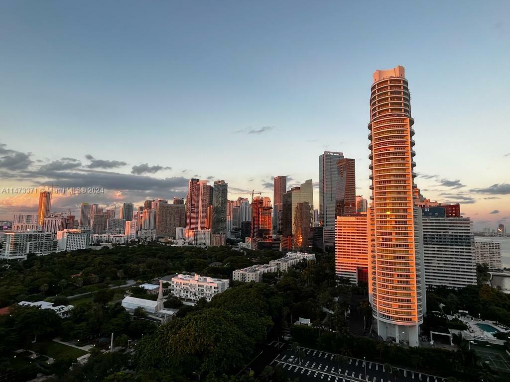 Property Photo: 1901 Brickell Ave B2412 FL 33129