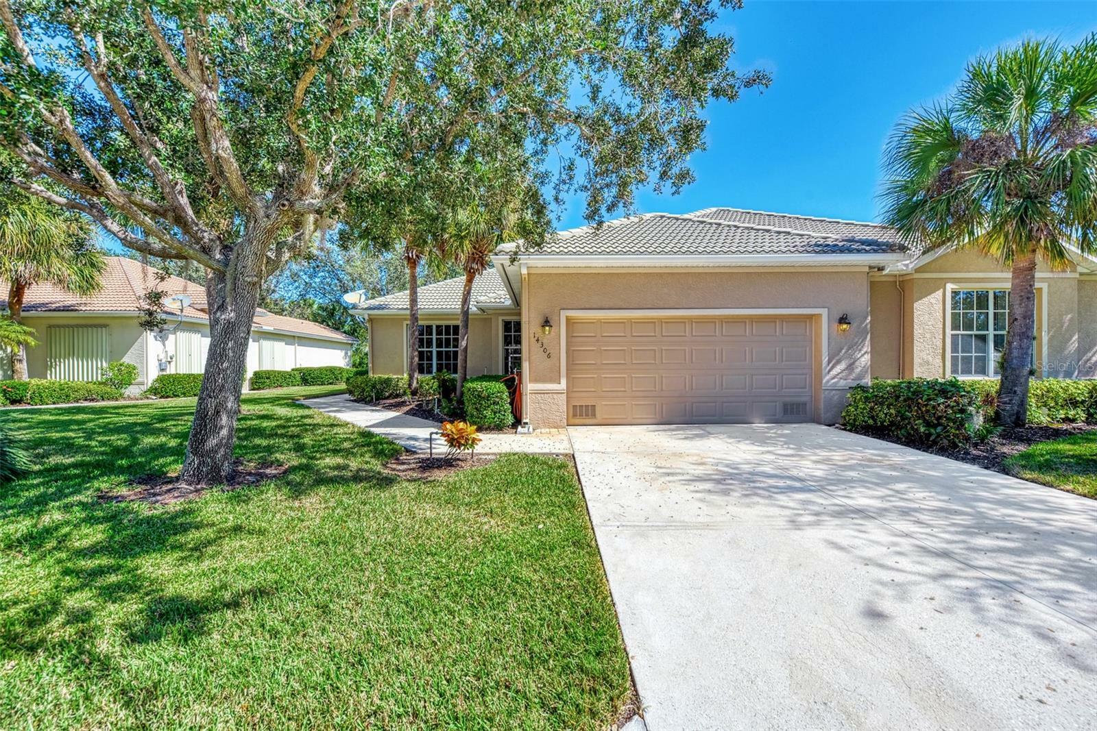 Property Photo:  14306 Reserve Court  FL 33953 