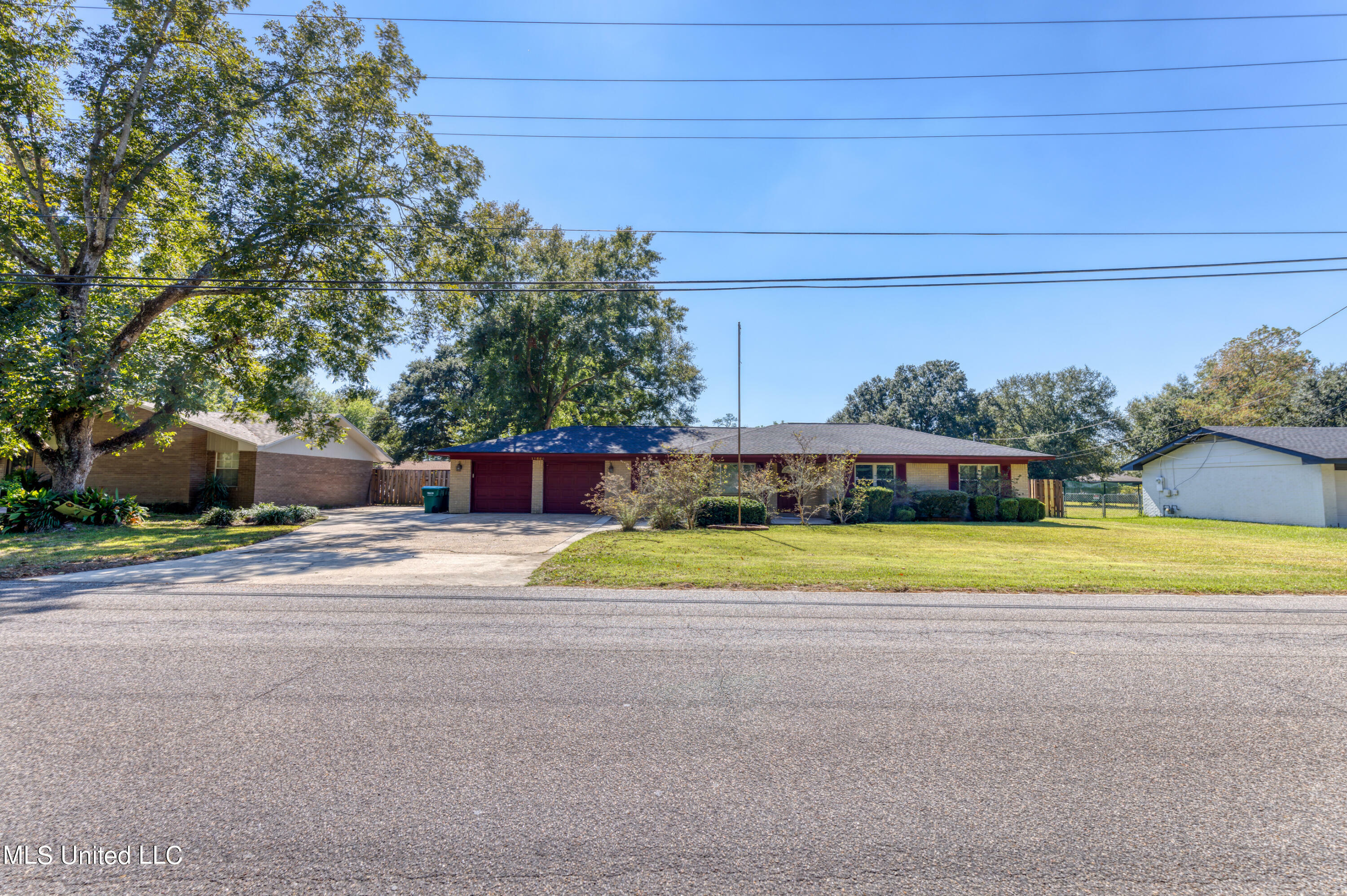 11668 Lorraine Road  Gulfport MS 39503 photo