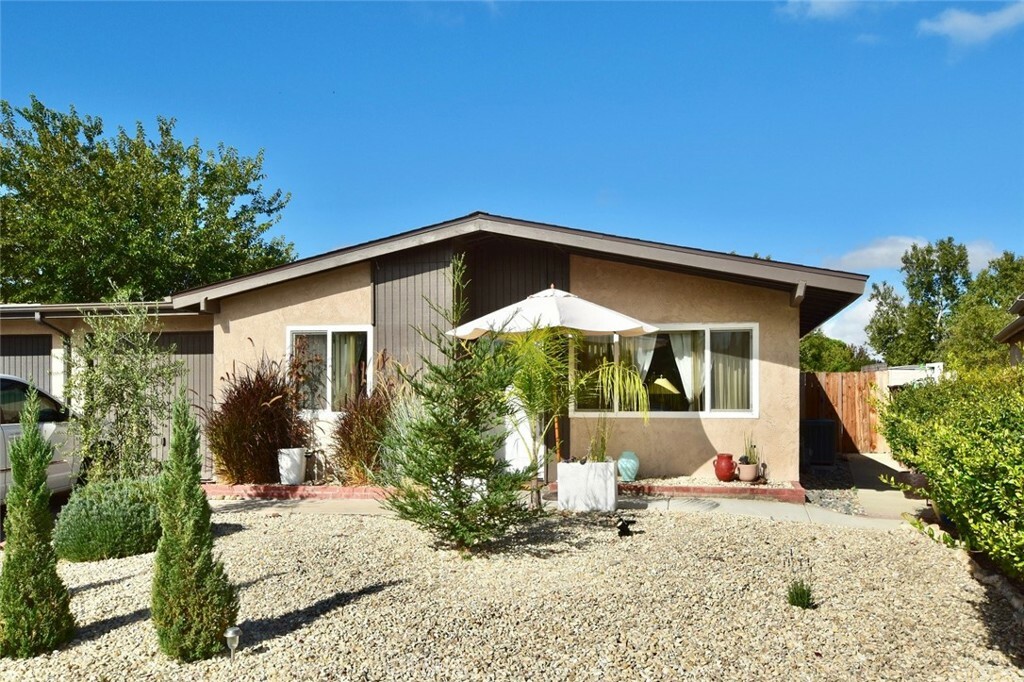 Property Photo:  1621 Shepherd Drive  CA 93446 