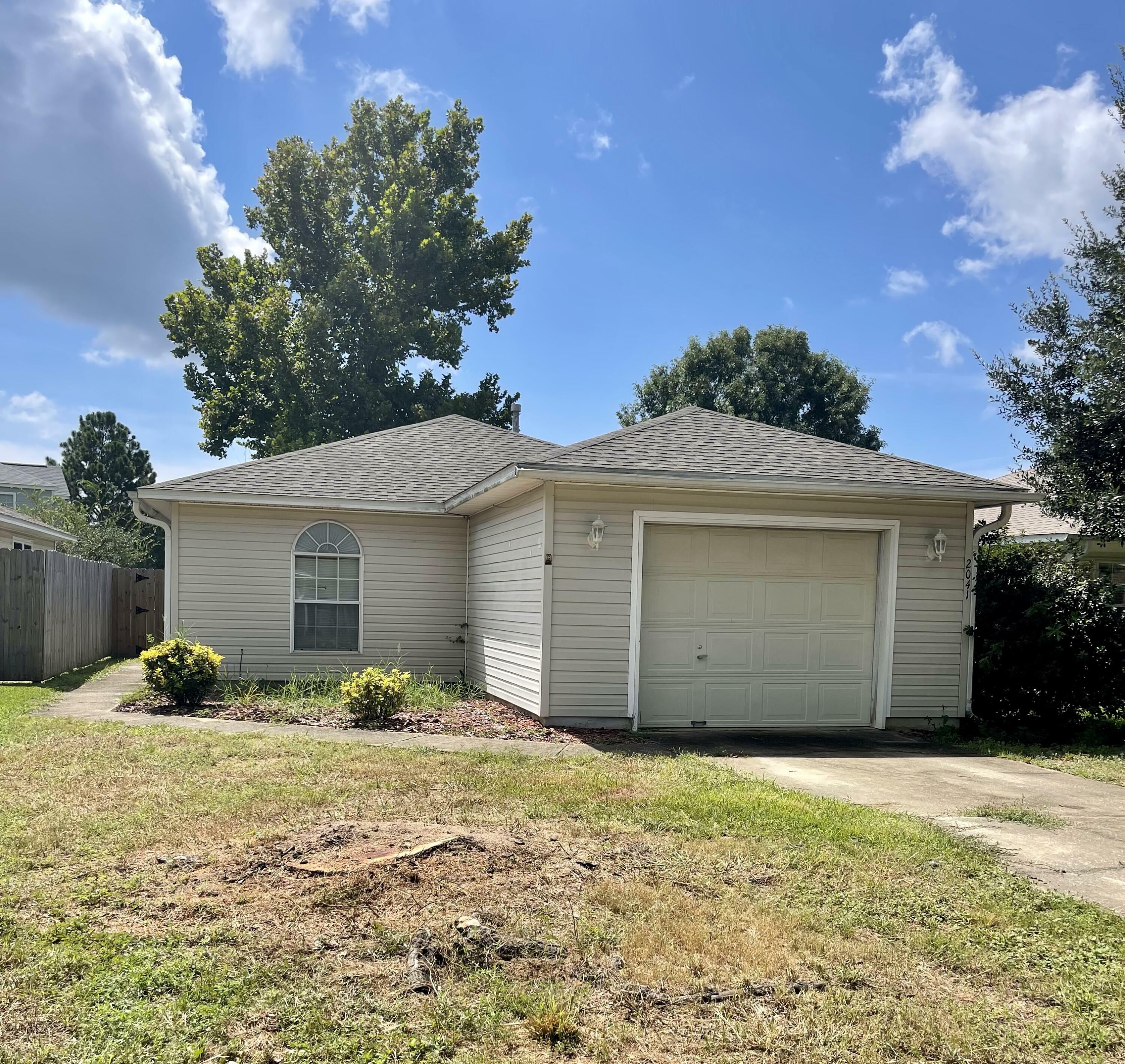 Property Photo:  2041 Marquesas Lane  FL 32506 