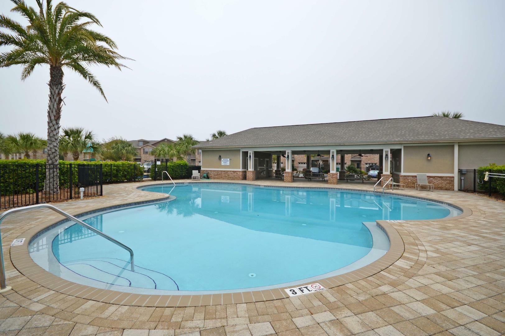 Property Photo: 8862 Sanderling Lane G 04 FL 32566
