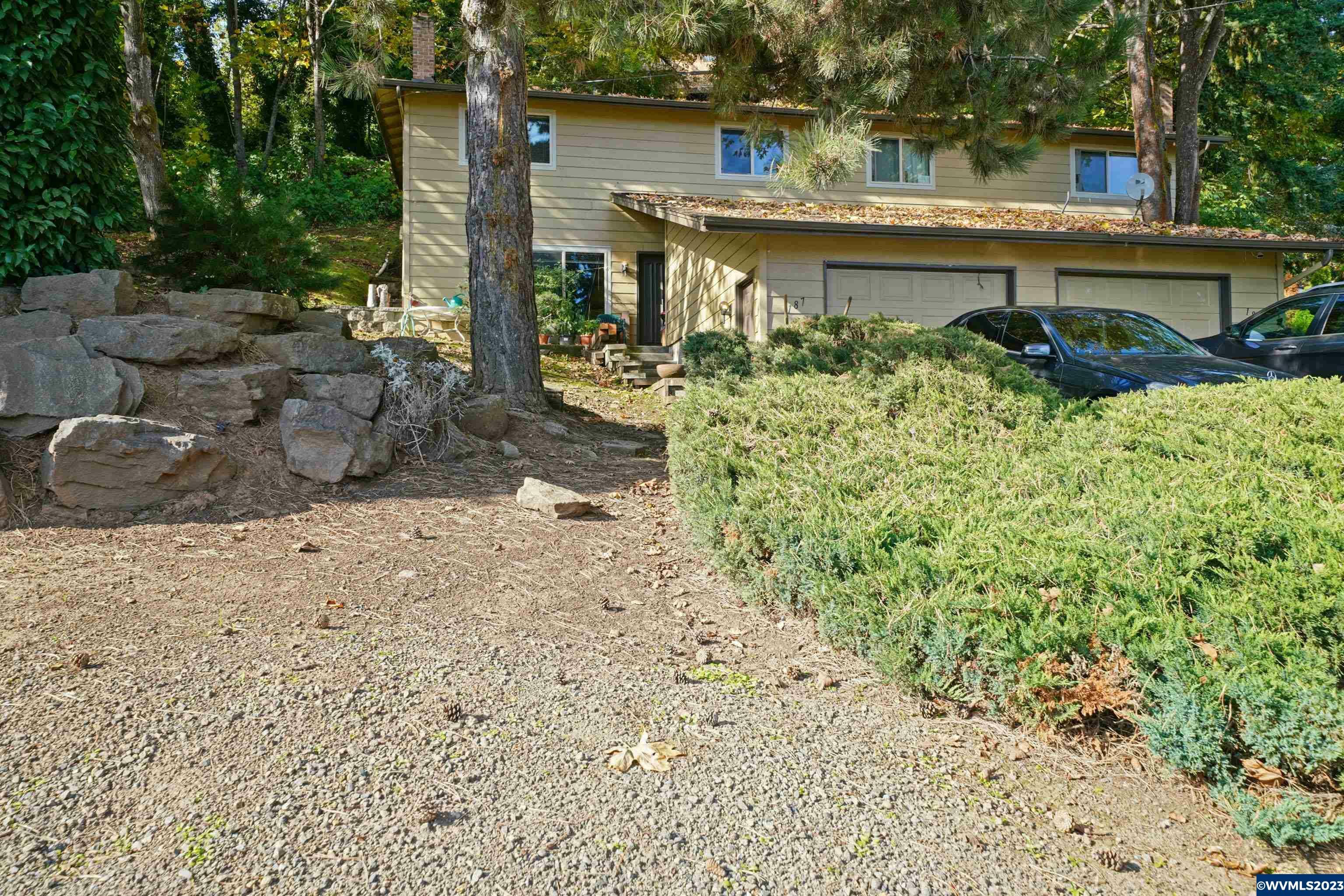 Property Photo:  187  Stoneway (-189) Dr NW  OR 97304 