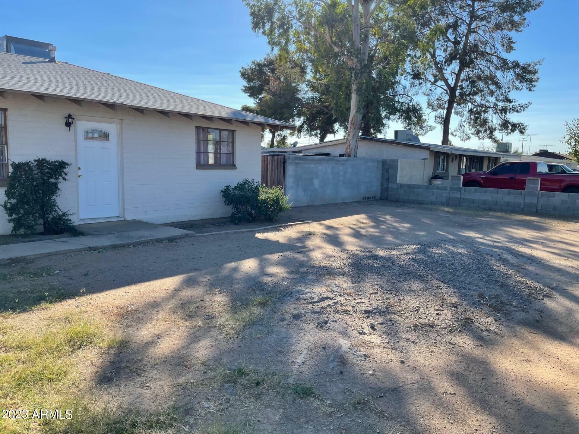 Property Photo:  1707 E Phelps Road  AZ 85022 