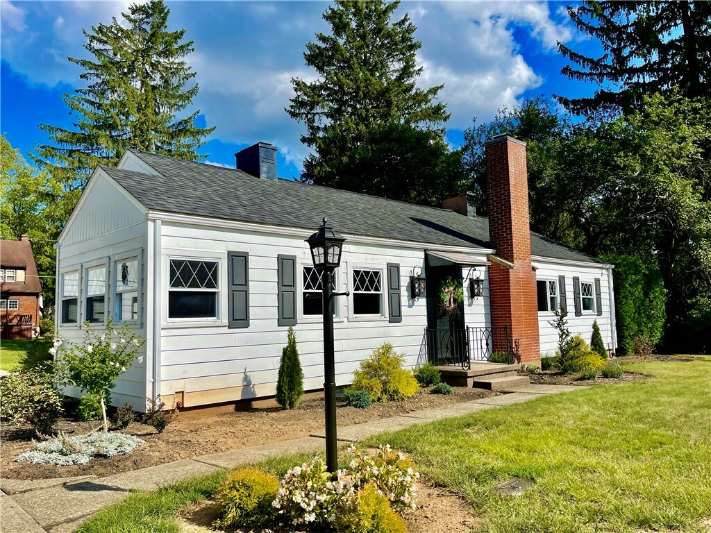 Property Photo: 2 Parkway Lane PA 16701