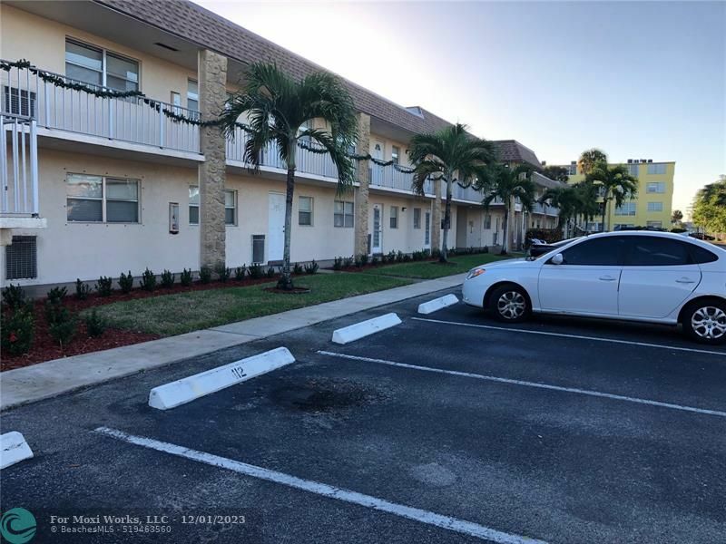 Property Photo: 9915 Sandalfoot Blvd 412 FL 33428