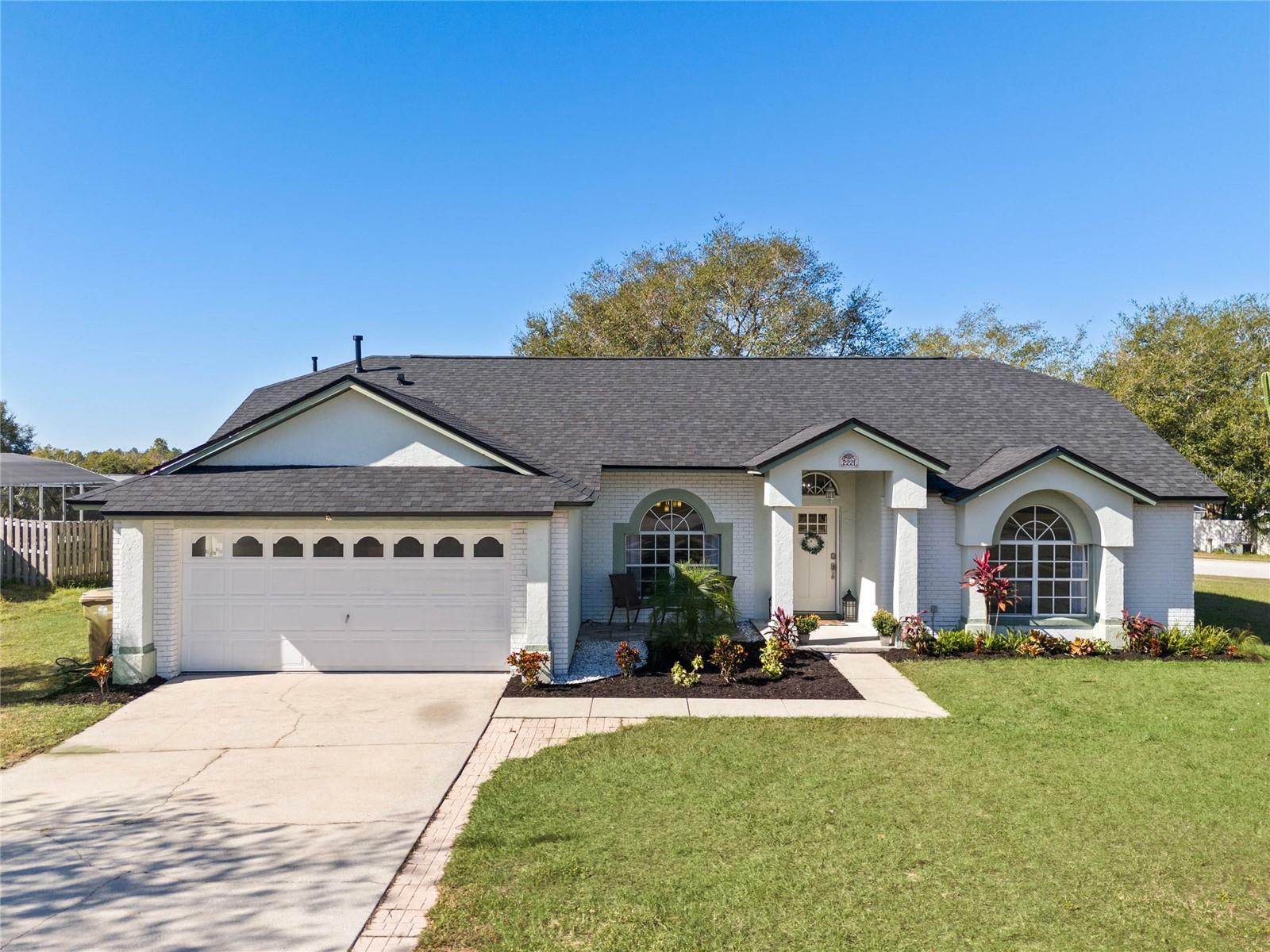 Property Photo:  2221 Clementine Trail  FL 34714 