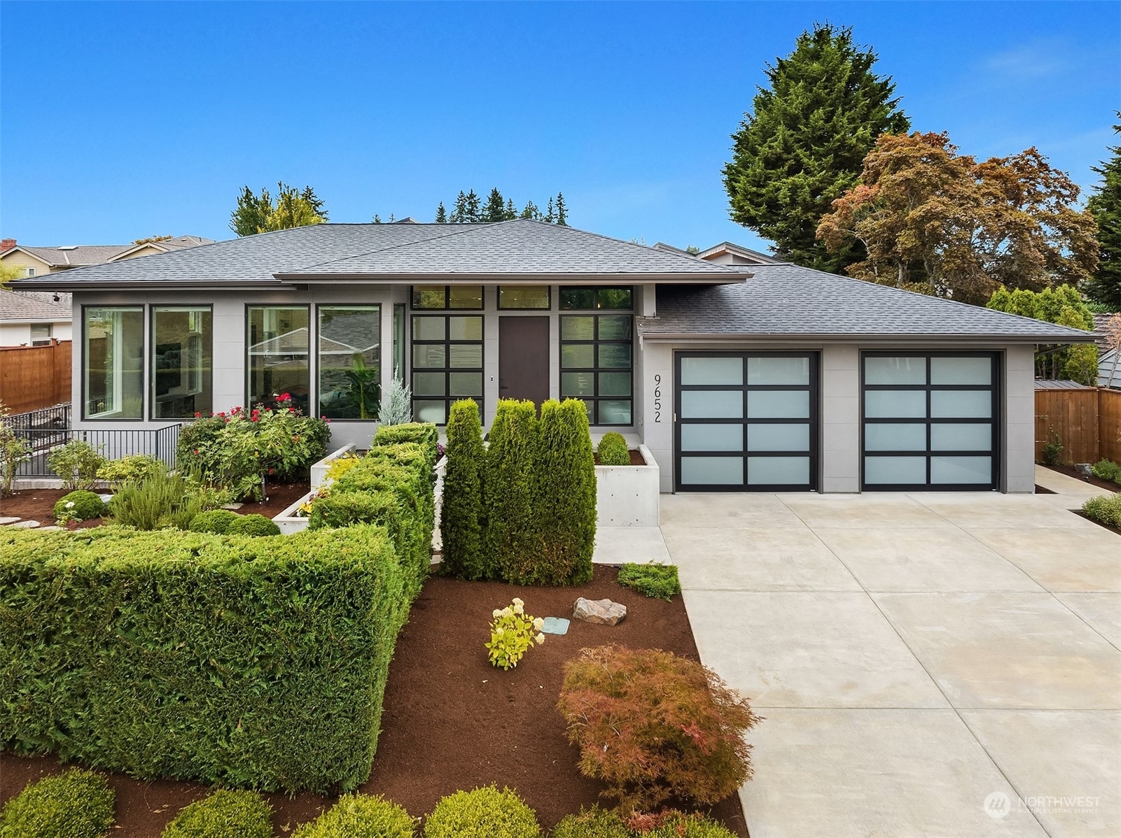 Property Photo: 9652 Evergreen Drive WA 98004