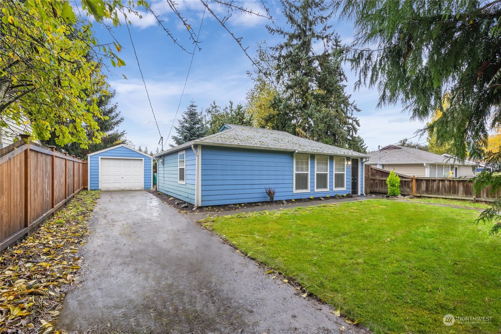 5502 109th Avenue Ct E  Puyallup WA 98372 photo