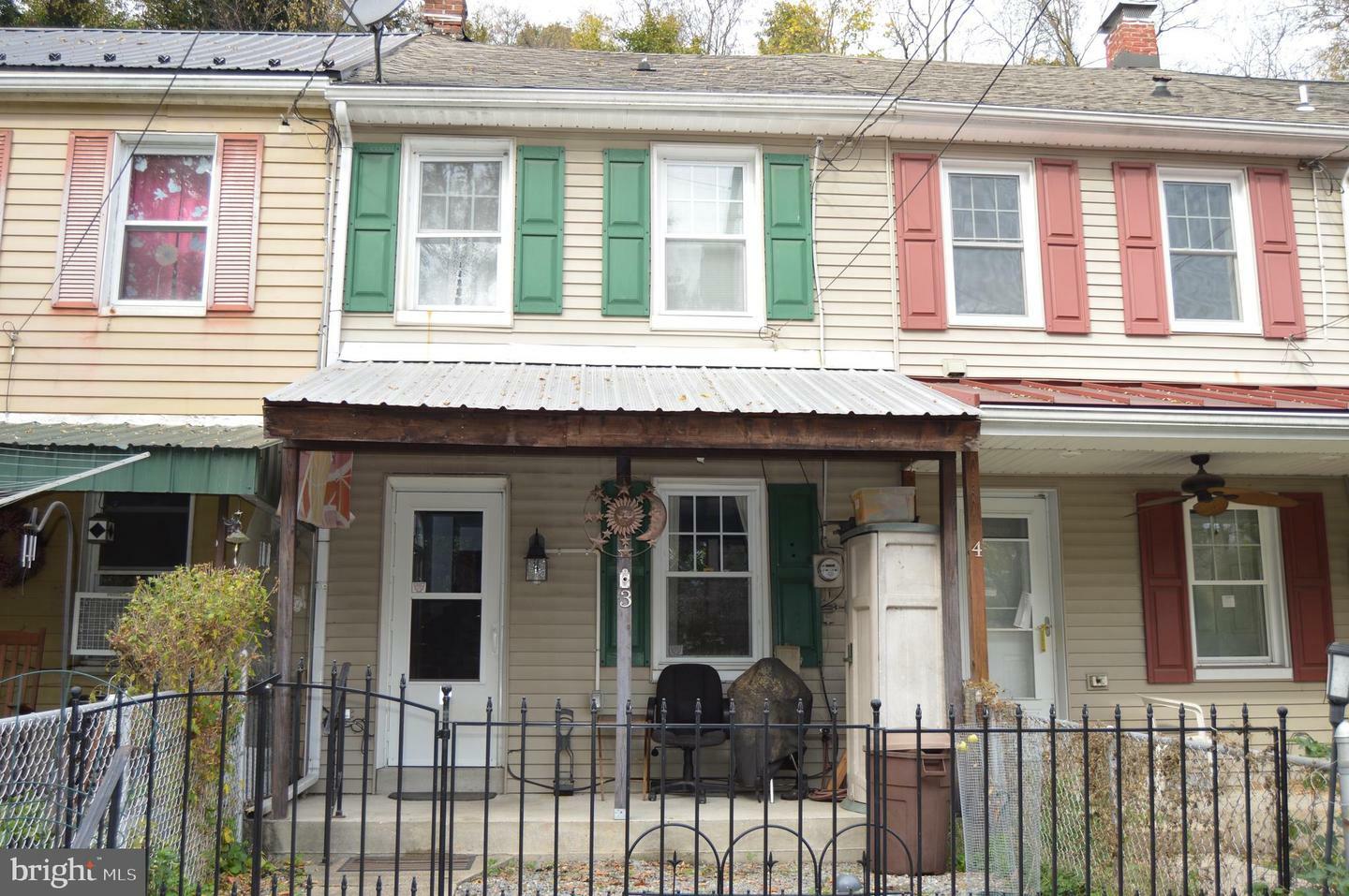 Property Photo:  3 Cedar Terrace  PA 17512 