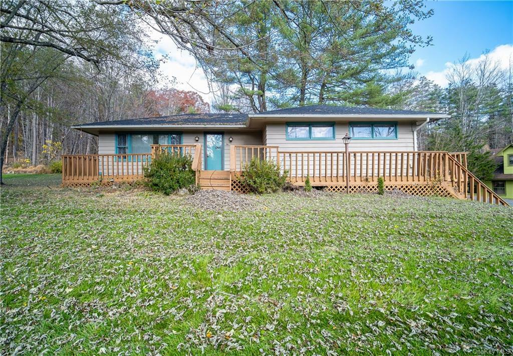 Property Photo:  94 Clay Hill Road  NY 12446 