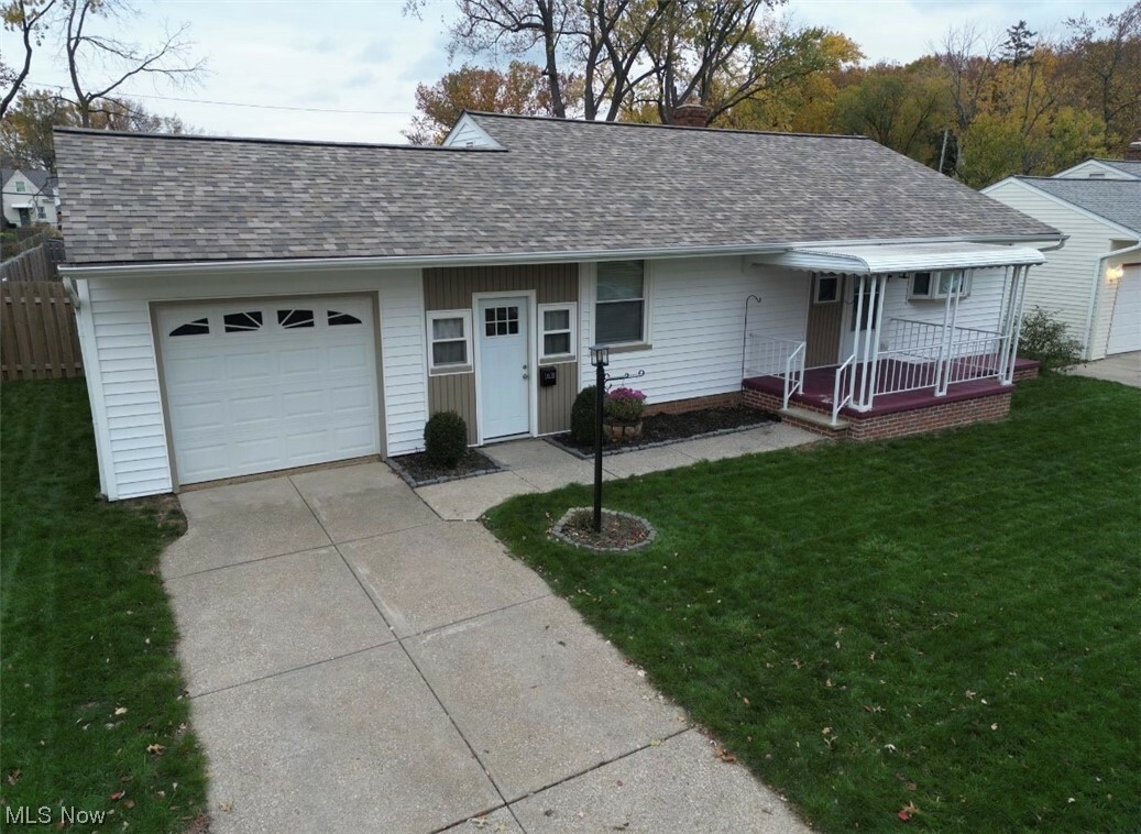 Property Photo:  1618 Grovewood Avenue  OH 44134 