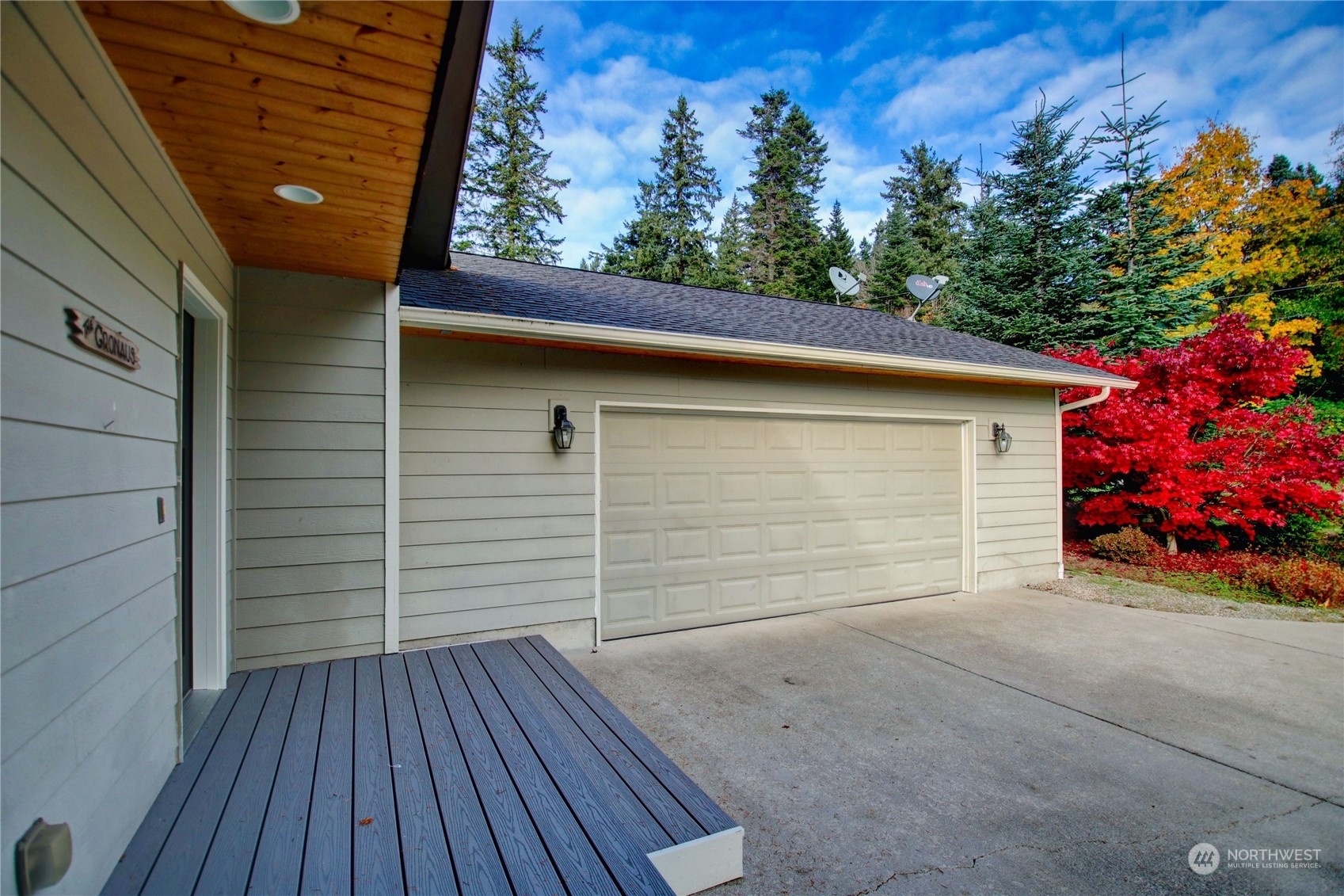 Property Photo:  3522 Sundance Lane  WA 98282 