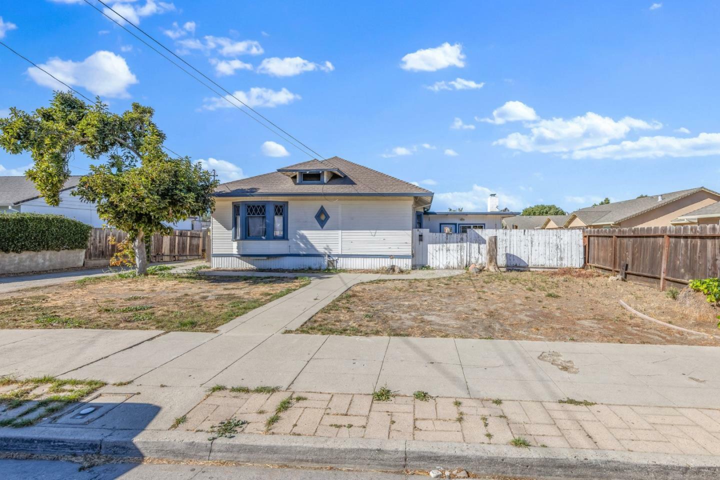 Property Photo:  812 Powell Street  CA 95023 