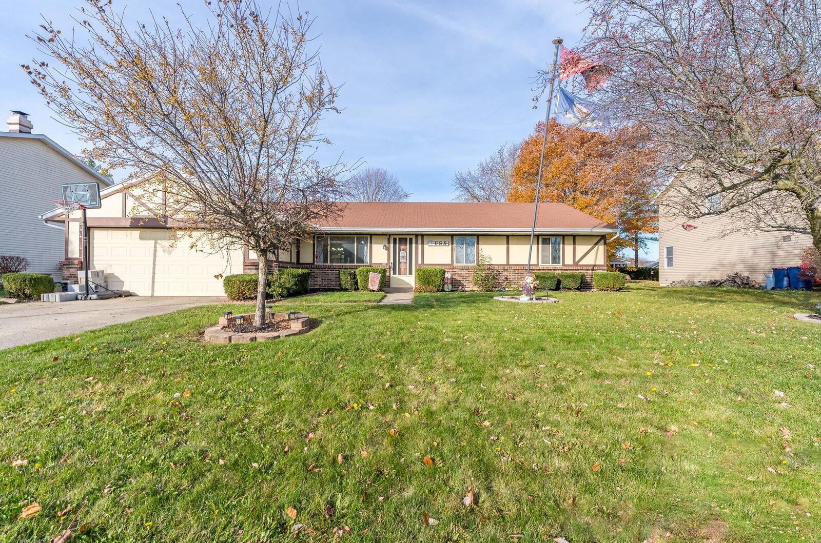 Property Photo: 1818 Carol Drive OH 45356