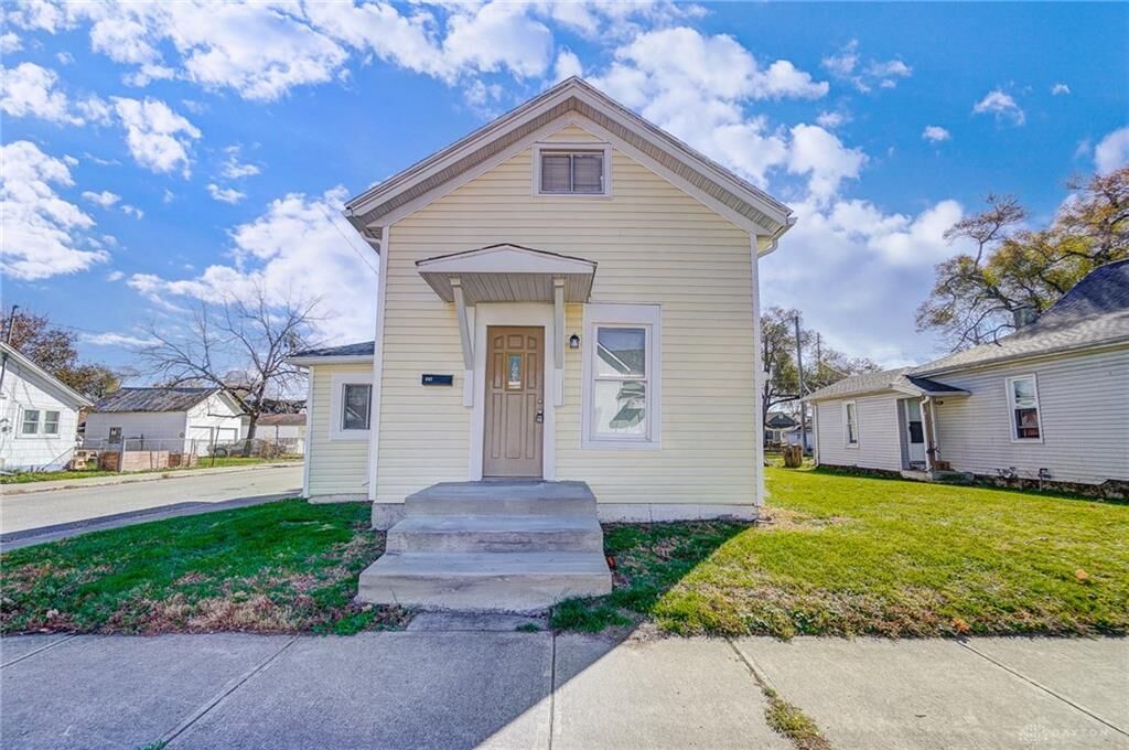 Property Photo: 601 S Walnut Street OH 45373