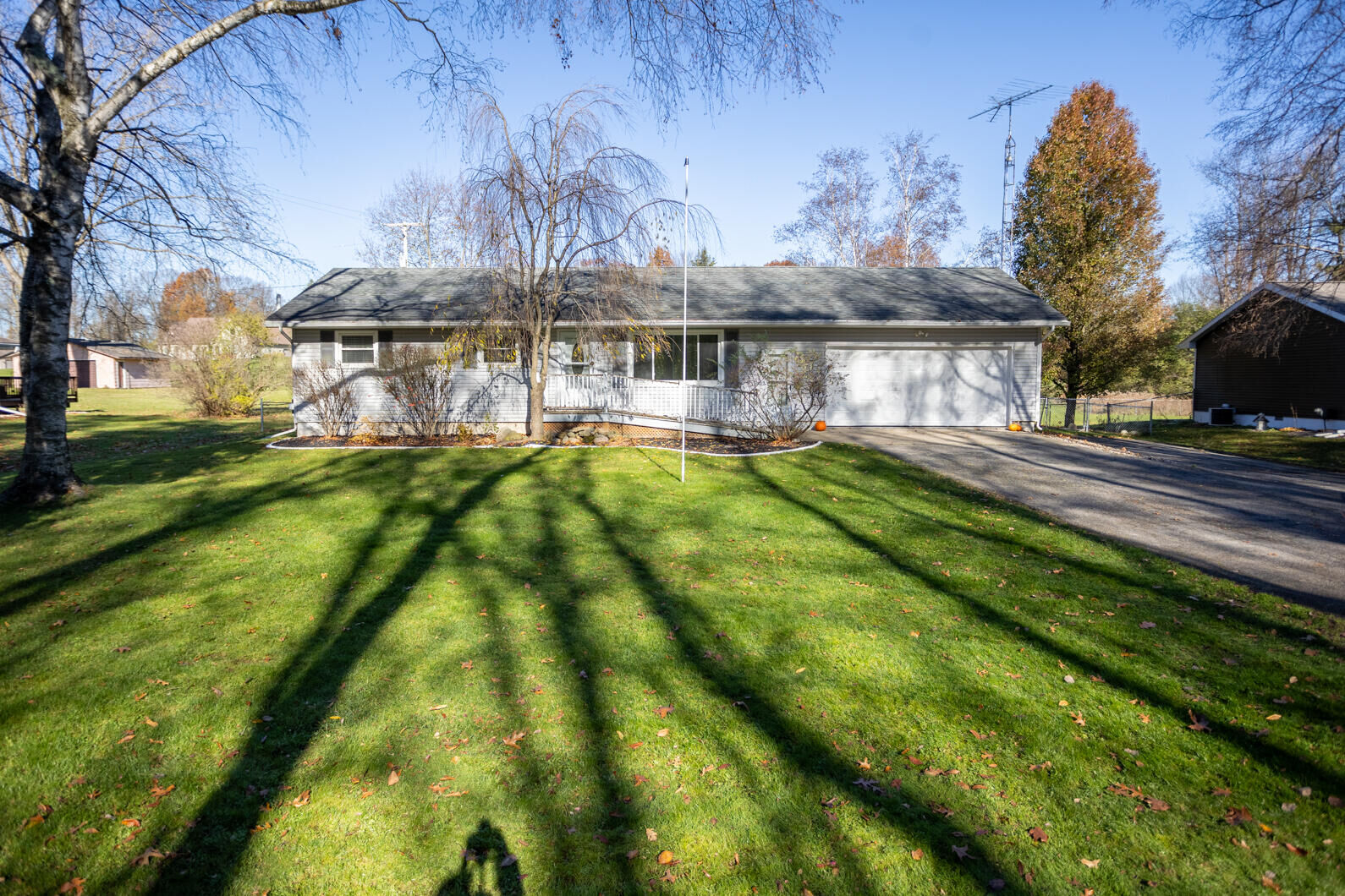 Property Photo:  4880 Slayton Road  MI 49201 